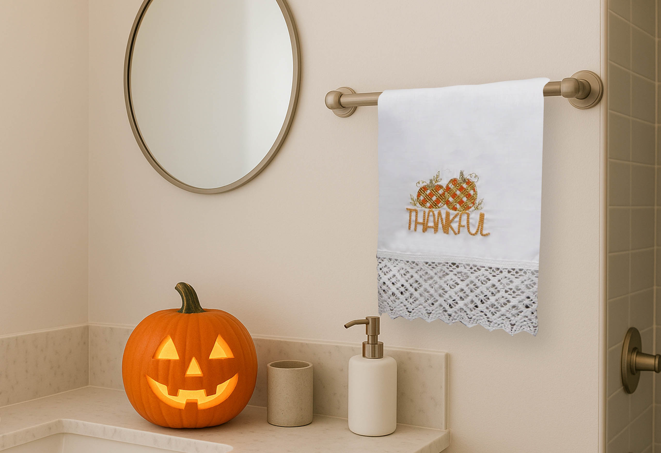 Thankful-Halloween Linen Guest Towel