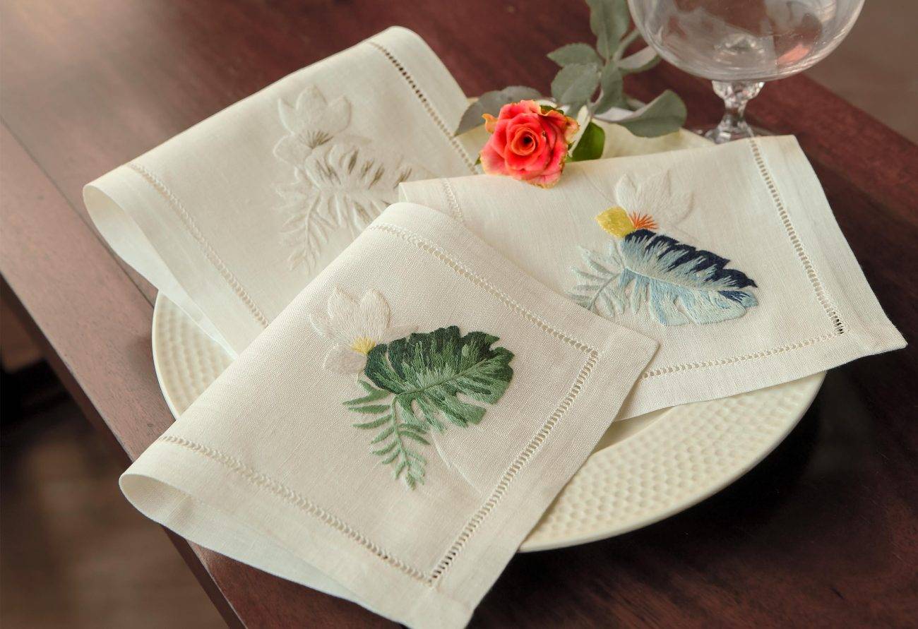 Island Frangipani Linen Cocktail Napkin